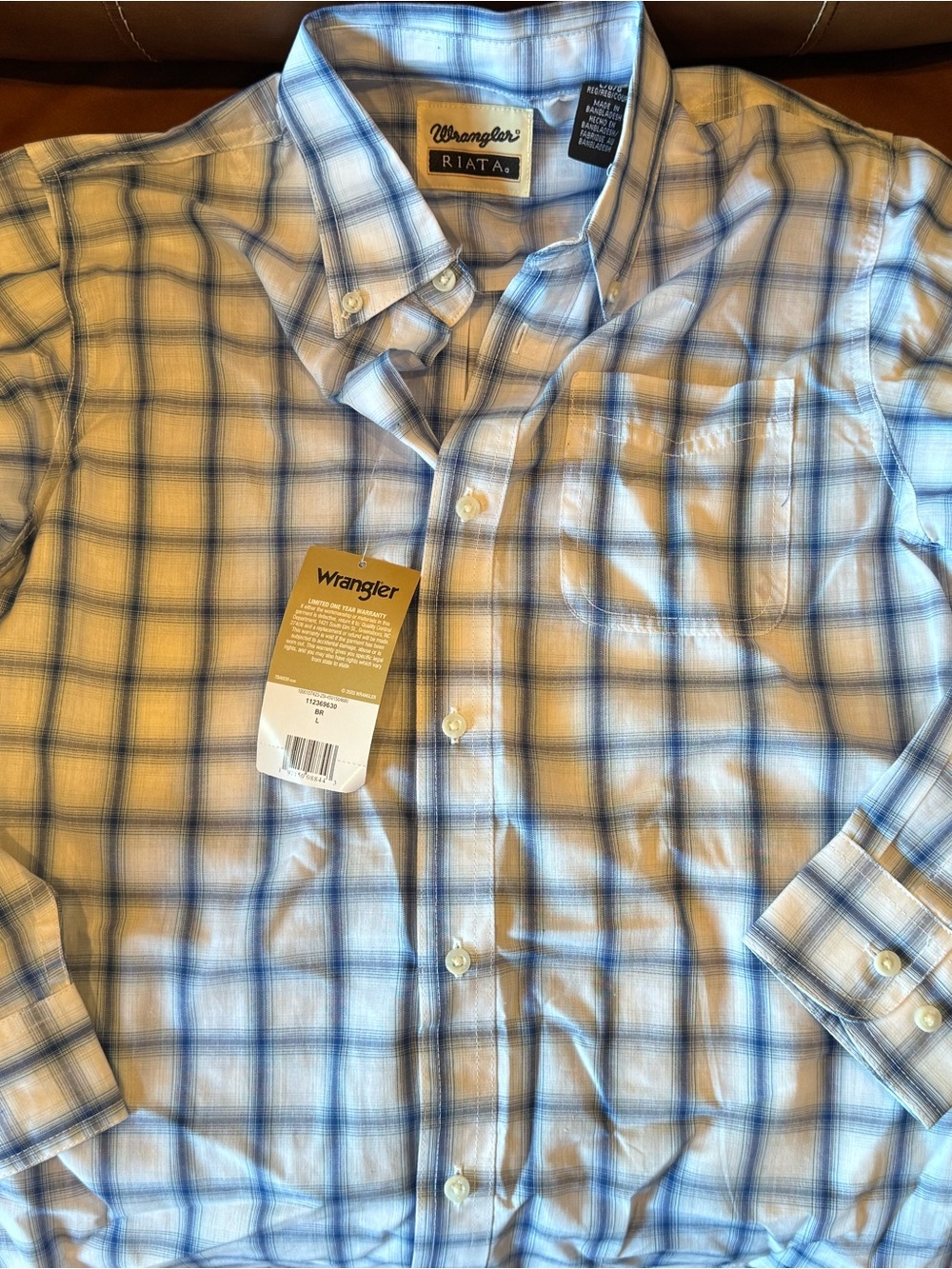 Wrangler Blue and White Plaid Button-Down Shirt